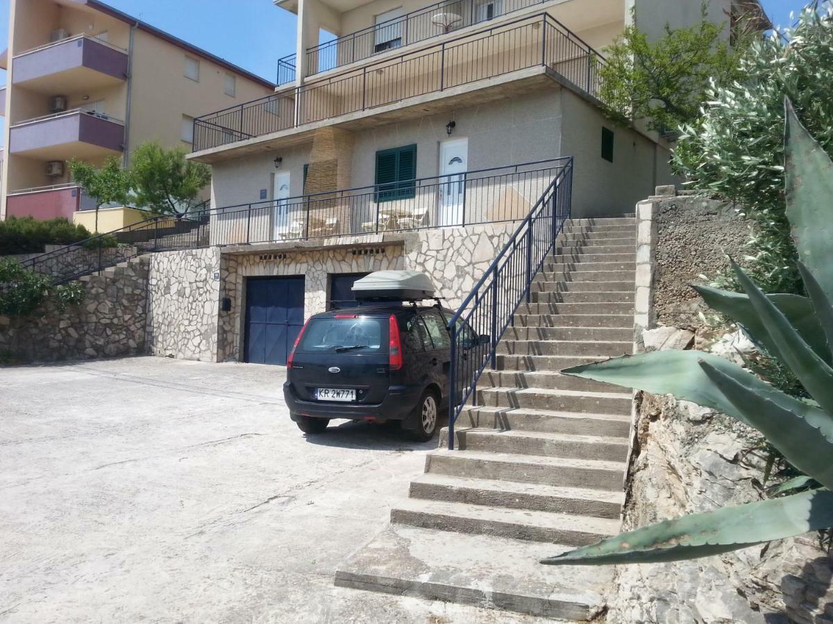 Studio Apartment Luce Marina Bagian luar foto